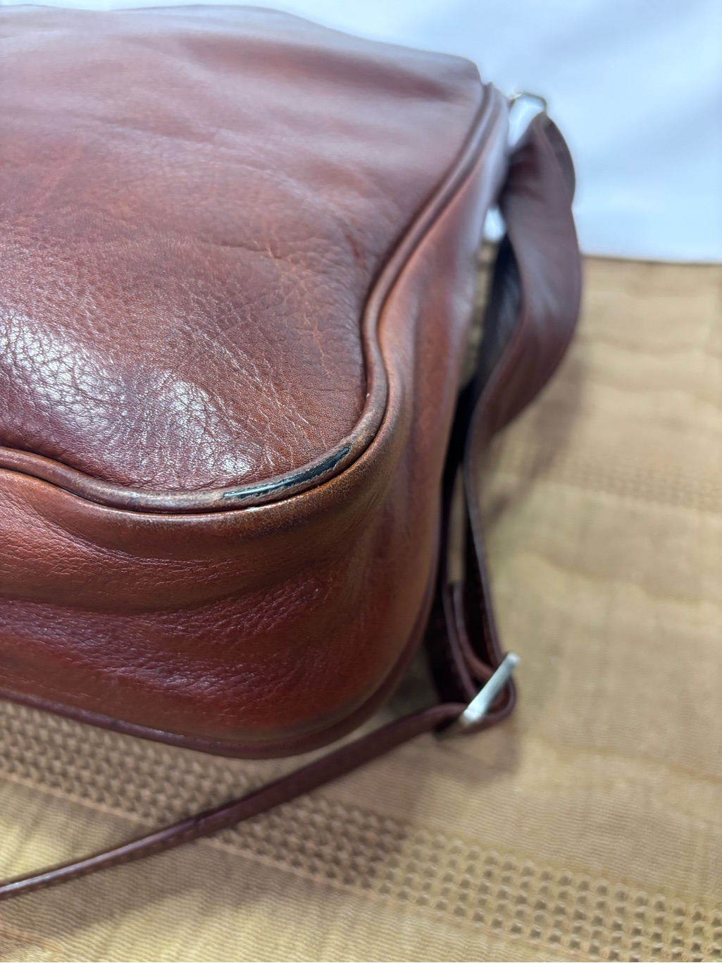 Vintage Y2k Osgoode Marley Full-Grain Leather Messenger Bag — image 5 of 8